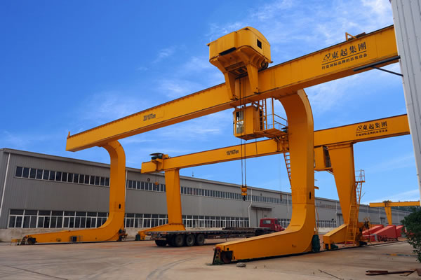 Safe operations of gantry crane